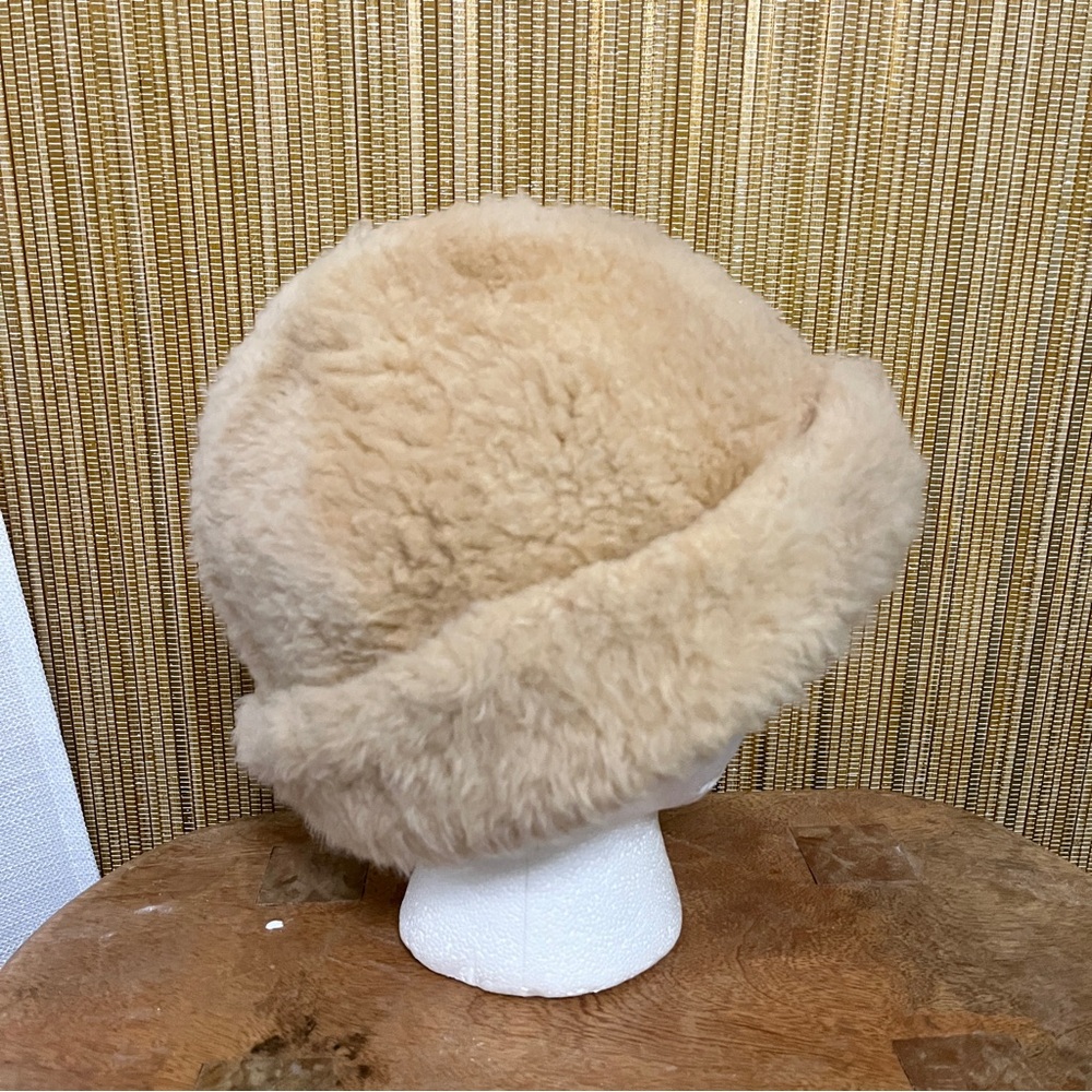 Vintage Bick Shearling Like Fur Hat M - Picture 2 of 7